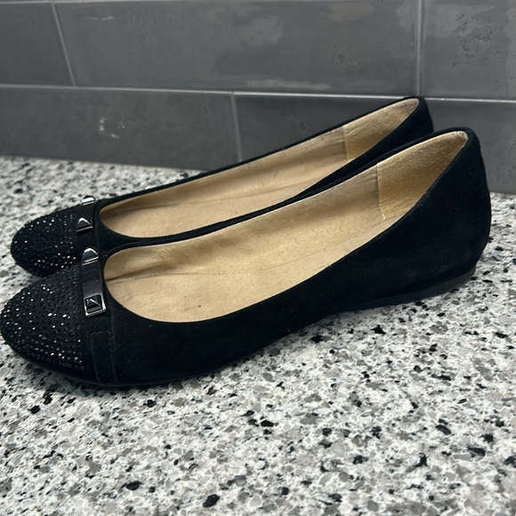 Jessica Simpson Suede Flats - Picture 3 of 6